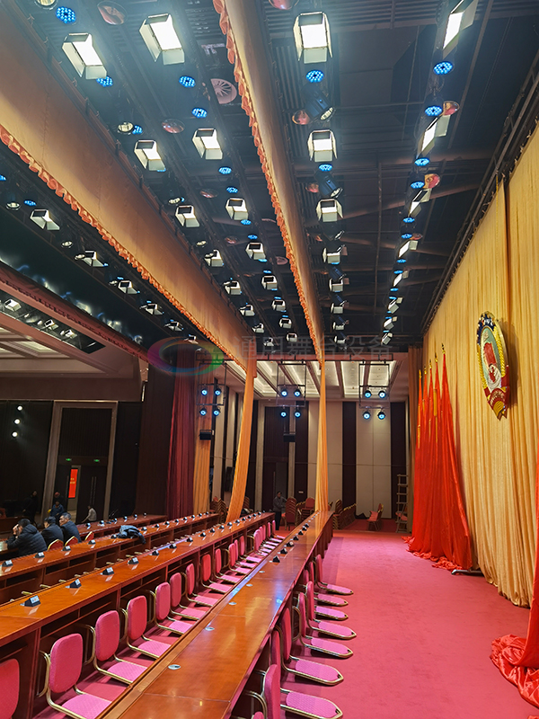 泰州通用舞臺設(shè)備拉幕機(jī)、舞臺吊桿 舞臺實(shí)景效果展示